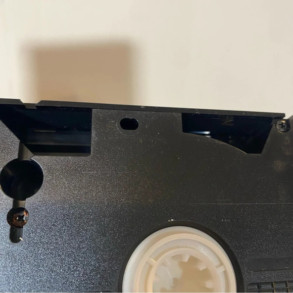 Vintage Collectible Breakfast at Tiffany's Audrey Helpburn VHS Tape Pink Cover - Picture 4 of 14